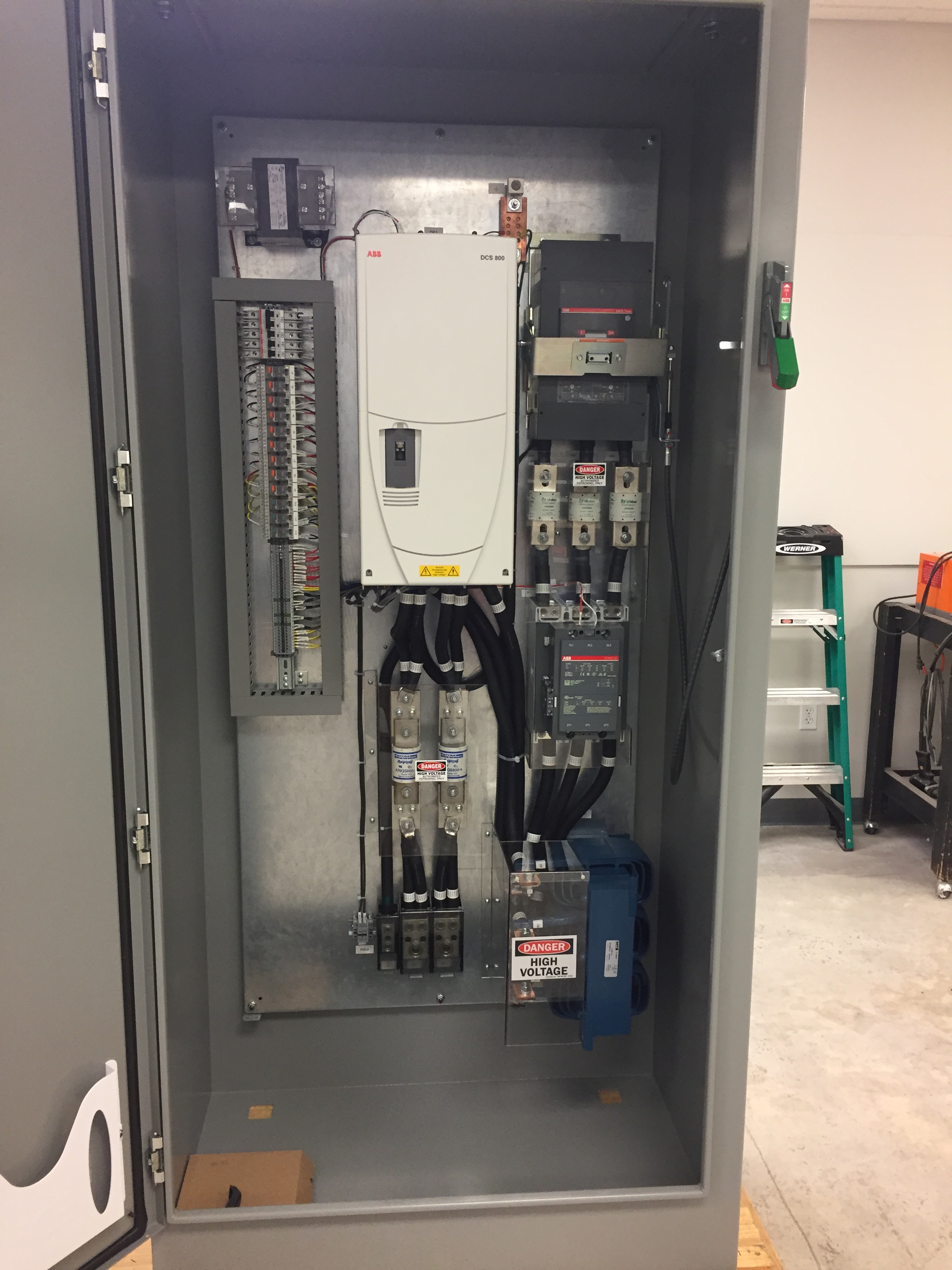 ABB DCS880 DC Drive Panel